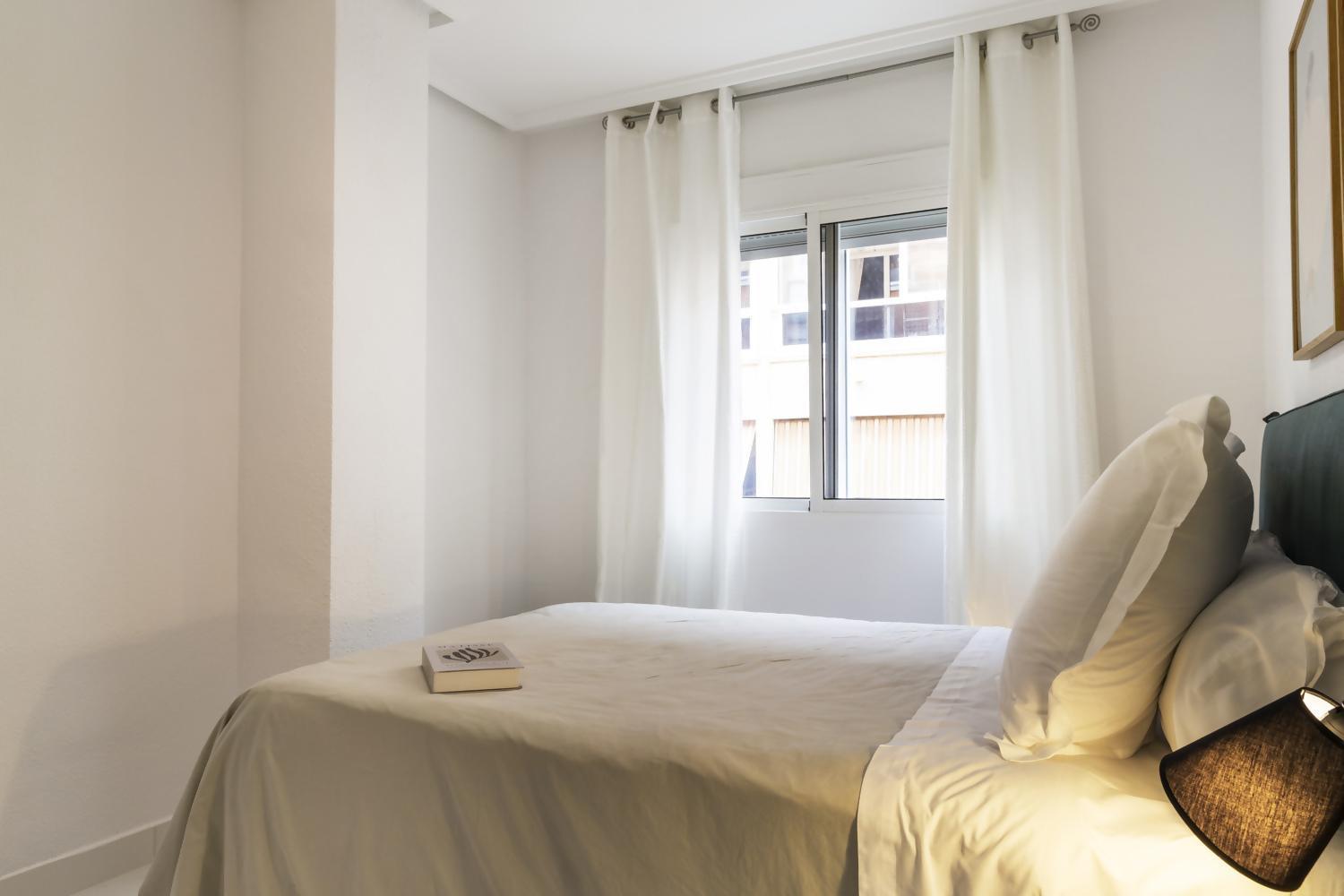 Apartamento Pink Azure Torrevieja Extérieur photo