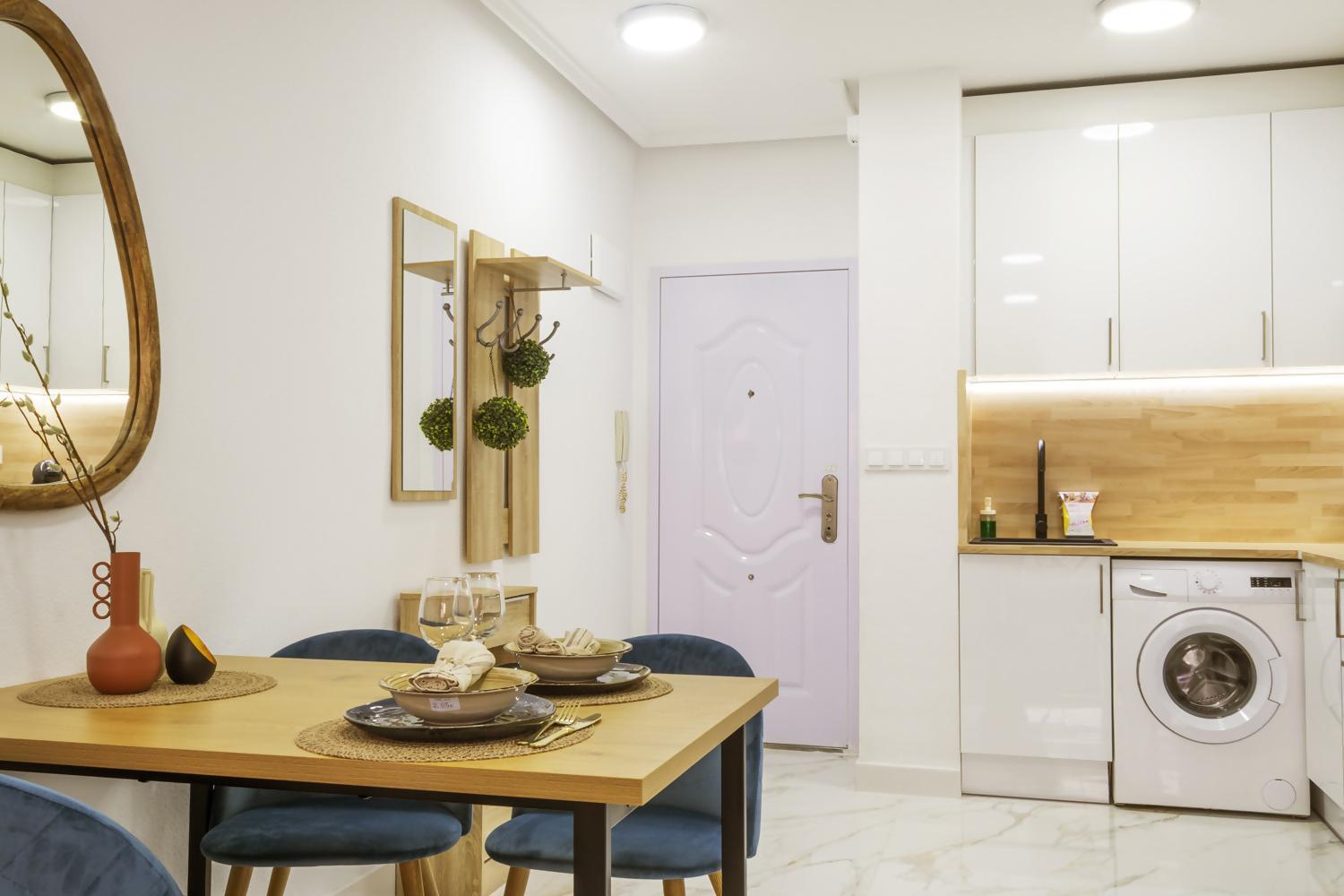 Apartamento Pink Azure Torrevieja Extérieur photo
